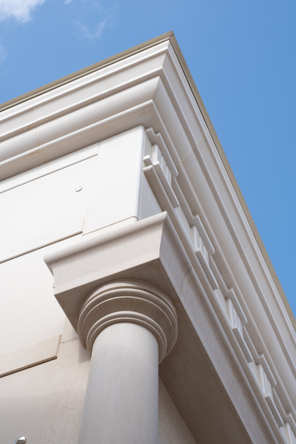 Edicola funeraria_Pietra di Apricena